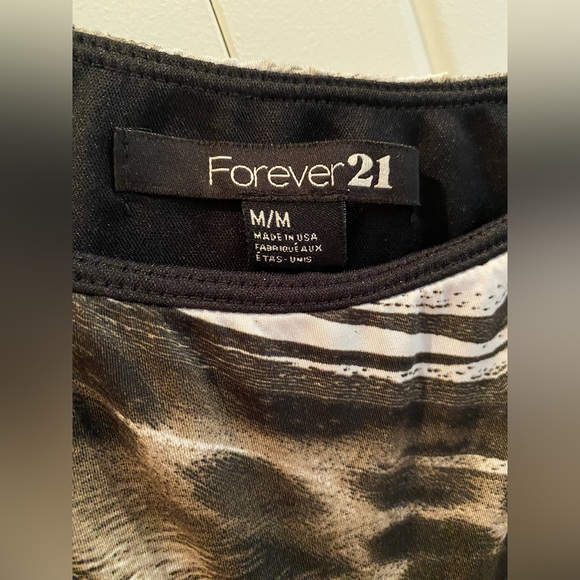 Forever 21 One Shoulder dress - Picture 4 of 6